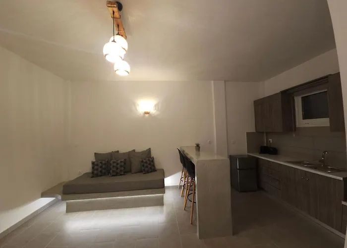 Litmus * Fira (Santorini)